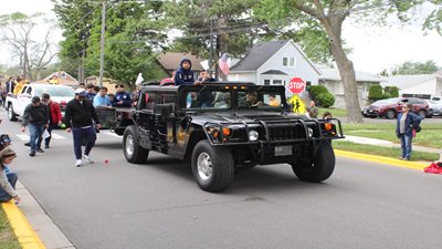 Stickney/Forestview Baseball Soccer Parade Cont'd